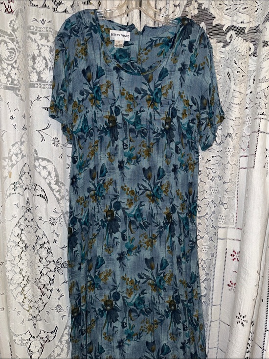 Betsy'S Things Dresses & Skirts - Betsy's Things Blue Floral Maxi Dress